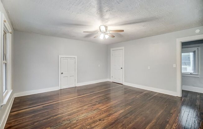 3 beds, 1 bath, $1,500