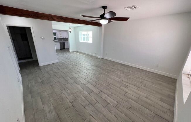 382 W Cocopah St