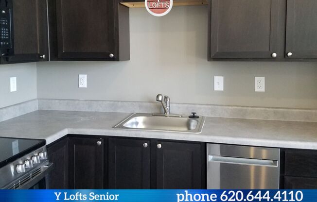 1 bed, 1 bath, 671 sqft, $920, Unit 102