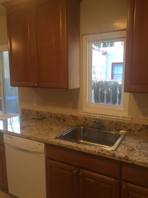 2 beds, 1 bath, $2,795, Unit 2041