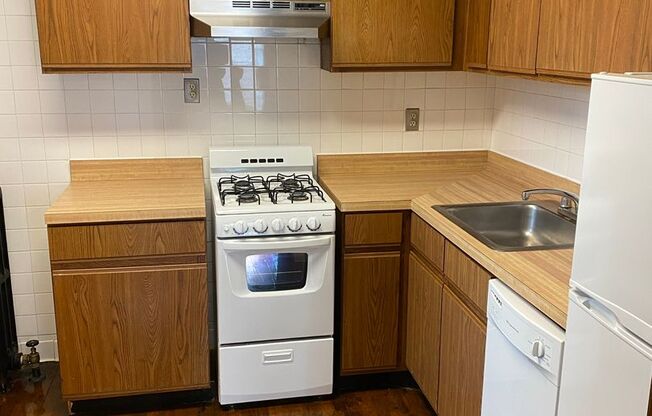 1 bed, 1 bath, 450 sqft, $1,995, Unit 520-G1