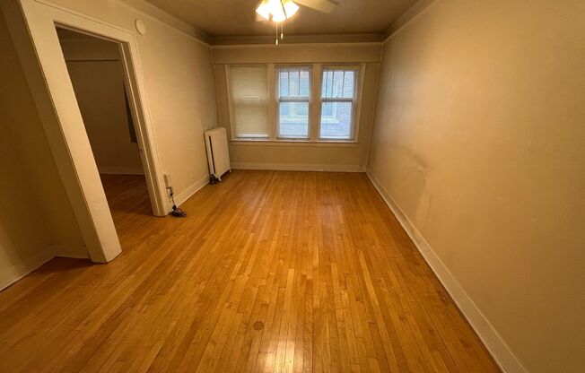 1 bed, 1 bath, $995, Unit 45