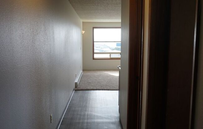 1 bed, 1 bath, 575 sqft, $1,400, Unit 3