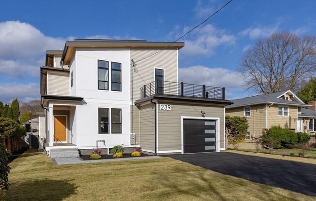 239 MTN AVE