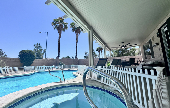 3194 LAPIS BCH DR