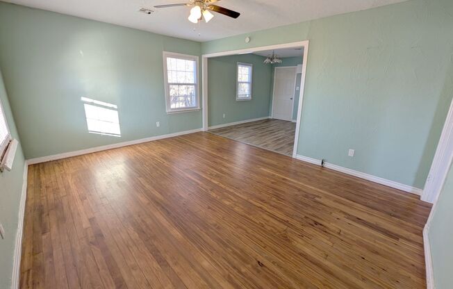 Cute Remodel in Great Location!