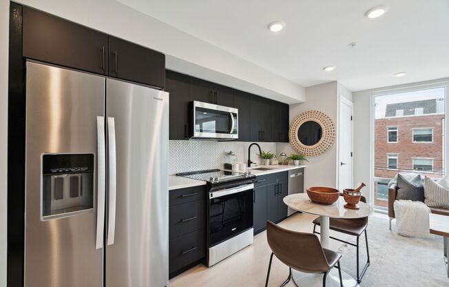 1 bed, 1 bath, 656 sqft, $1,545, Unit 208