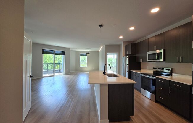 2 beds, 2 baths, 1,244 sqft, $2,170, Unit 8421-127