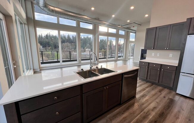 2 beds, 2 baths, 1,198 sqft, $6,000, Unit PH-5