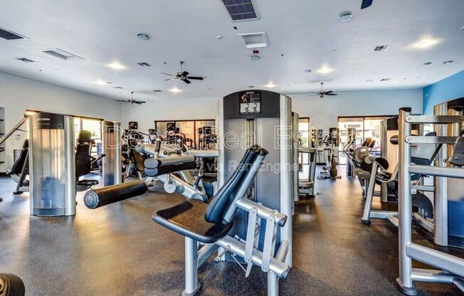 3 beds, 2 baths, 1,286 sqft, $1,695, Unit Apt 2120