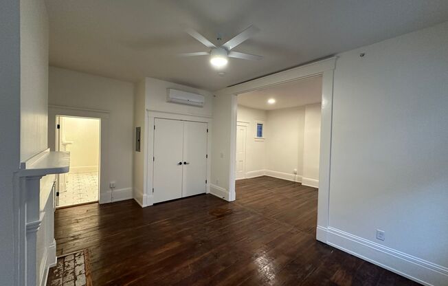 1 bed, 1 bath, 357 sqft, $1,155, Unit 301