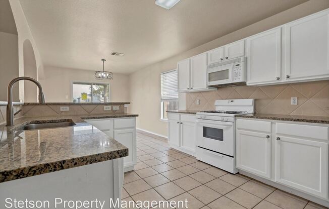 808 Encanto Drive