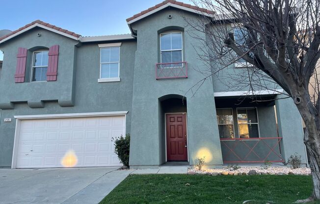 LARGE TWO STORY HOME IN ROCKLIN WITH 4 BEDROOM PLUS DEN & BONUS ROOM