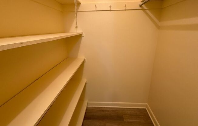 2 beds, 1.5 baths, 1,106 sqft, $1,650, Unit 103