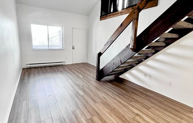 2 beds, 1 bath, 1,115 sqft, $1,150, Unit 2597-1U