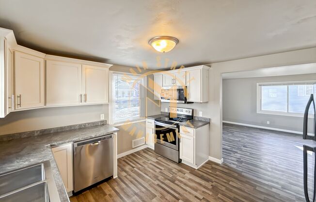 2 beds, 1 bath, $1,395