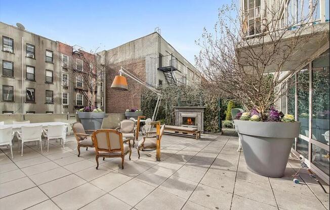 1 bed, 1 bath, 450 sqft, $3,750, Unit 2G