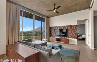 6850 E Main St 7705
