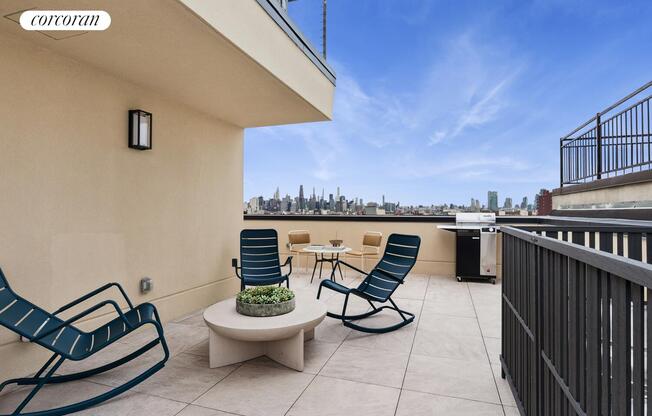 760 METROPOLITAN AVE