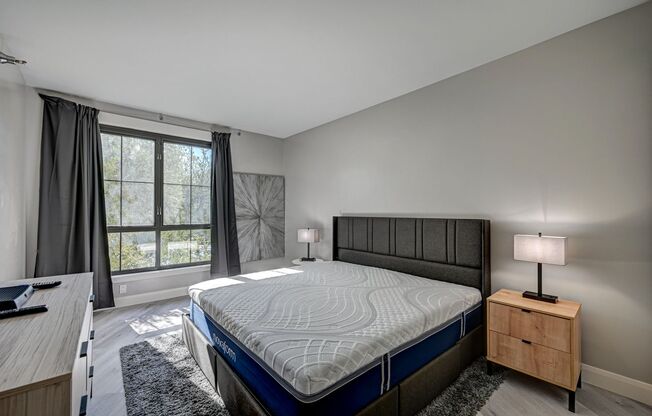 1 bed, 1 bath, $2,000, Unit # 245