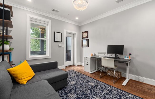 Recently renovated 3 bedroom condo in Columbia Heights