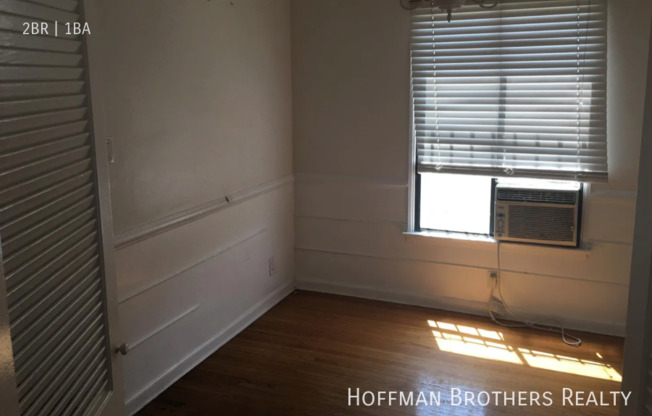 2 beds, 1 bath, $2,895