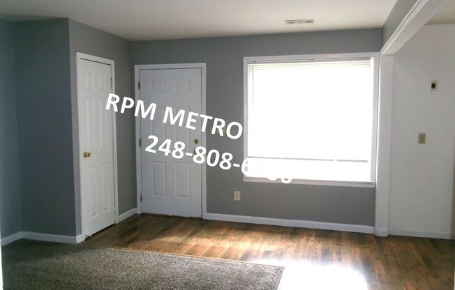 2 beds, 1 bath, $1,195, Unit (OM)