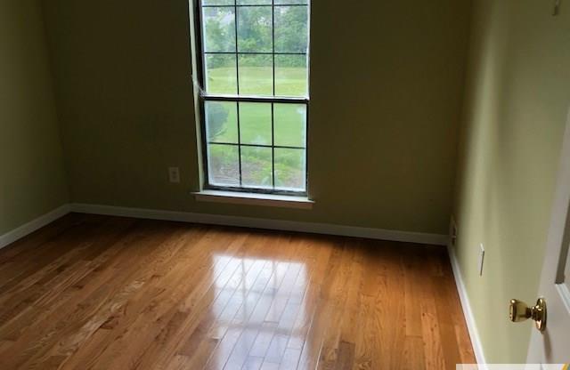 331 LANCASTER CT