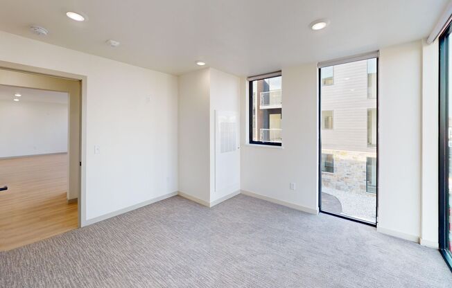2 beds, 2 baths, 1,021 sqft, $1,740, Unit 6400-204