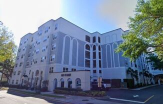 Urban living at its best – 2Bedroooms / 2Baths condo at Grande Downtown Orlando!