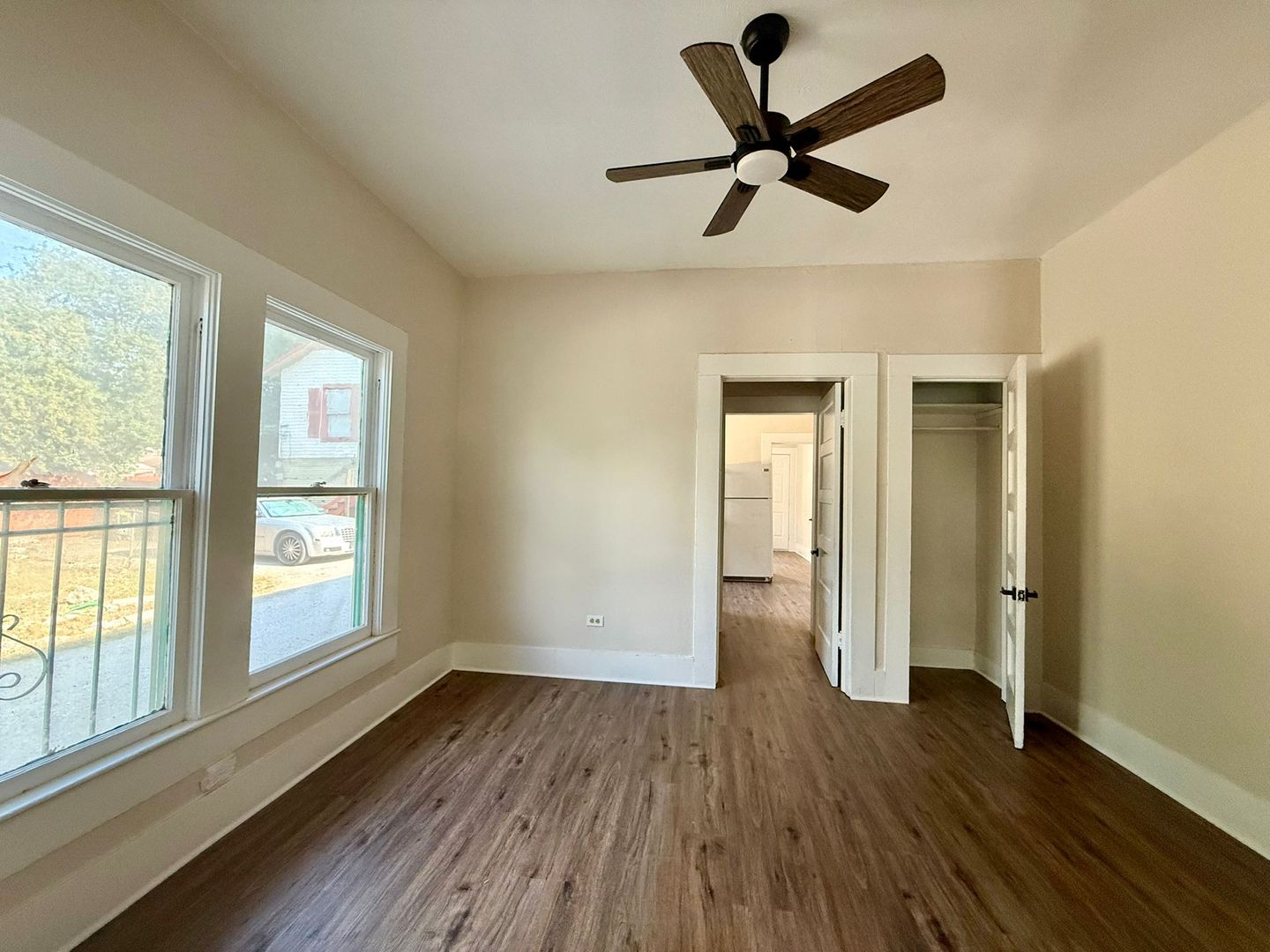 Property For Rent at 222 Lowell St, San Antonio TX 78210