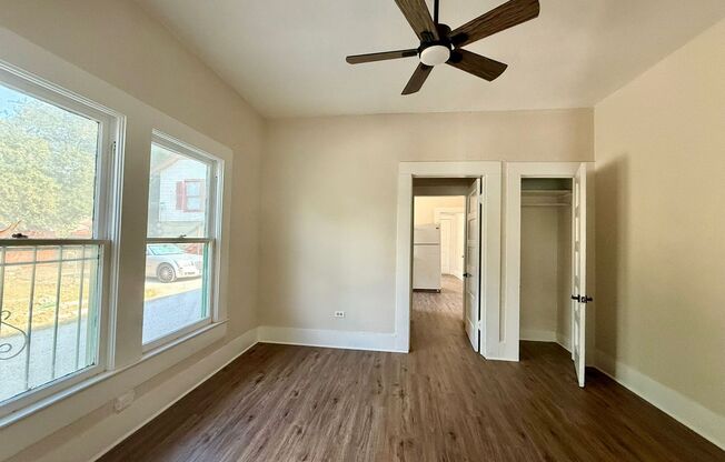 Property For Rent at 222 Lowell St, San Antonio TX 78210