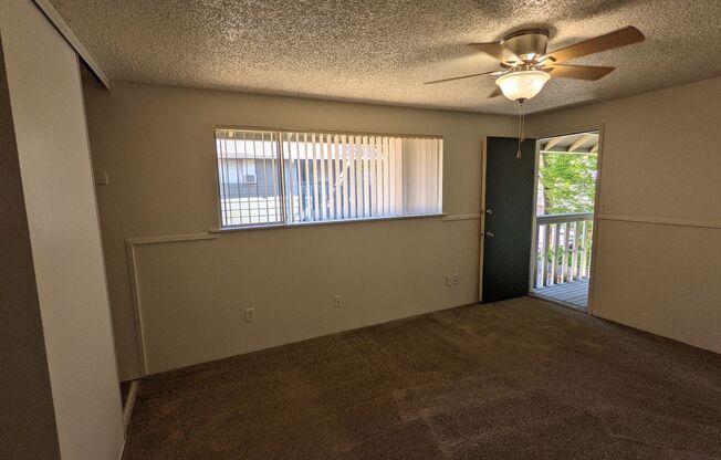 3 beds, 1.5 baths, 1,500 sqft, $1,912, Unit 2802-1