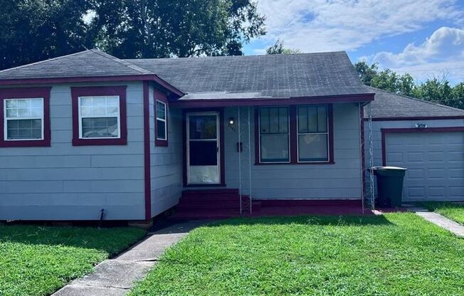 2 Bedroom Home for Rent!
