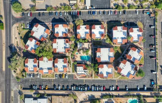 Community aerial view at Ten50 Apartments in Tucson AZ November 2020 (2)