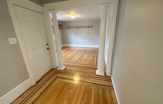 1081 13th Ave SE