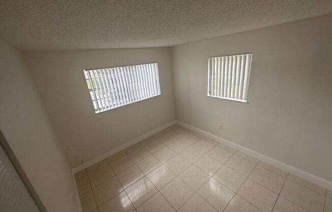 1 bed, 1 bath, $1,525, Unit 203