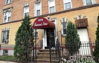 373 Fairmount Ave