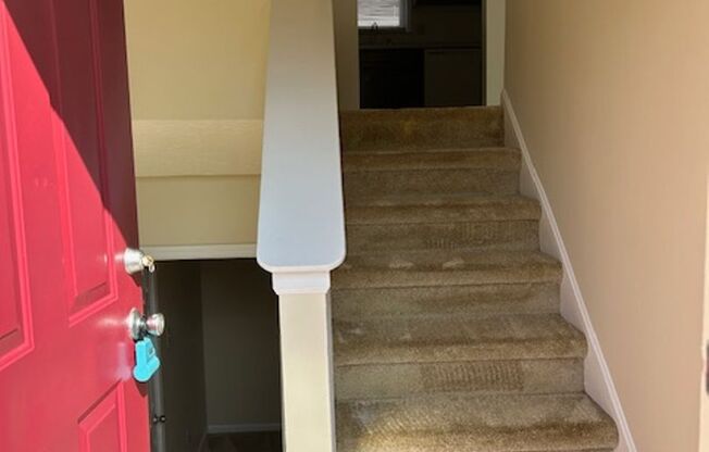 Welcome Home to East Hills!                             250717