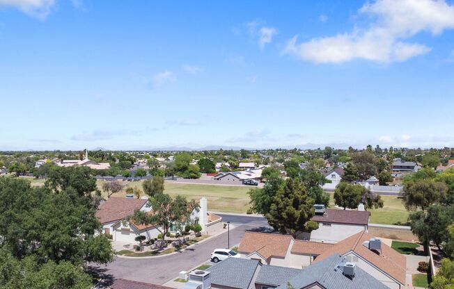 Nice 2 bedroom 2 bath home in Chandler!
