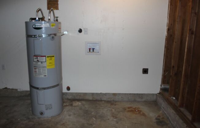 3 bedroom, 1 bath home on quiet Hillsboro street