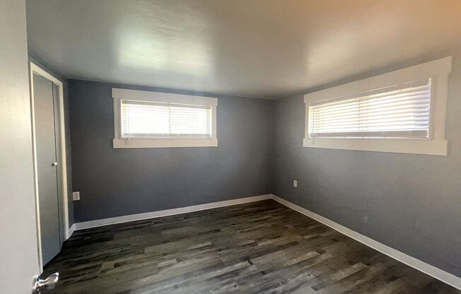 2 beds, 2 baths, $1,275