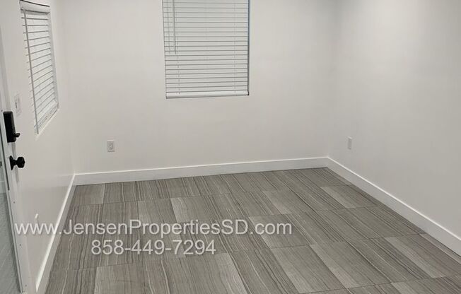 Modern Studio W/ patio