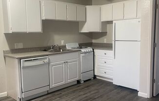 1 bed, 1 bath, 550 sqft, $990, Unit 235