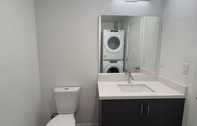 1 bed, 1 bath, 429 sqft, $1,695, Unit 204