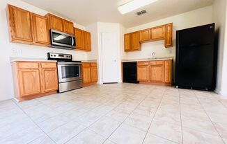 3 beds, 2 baths, $1,495