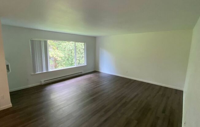 2 beds, 1 bath, 1,014 sqft, $2,135, Unit 102