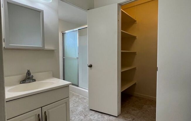 Studio, 1 bath, 314 sqft, $1,595, Unit #7