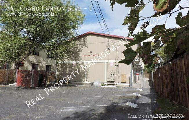 541 Grand Canyon Boulevard