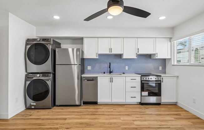 1 bed, 1 bath, 460 sqft, $2,295, Unit 48